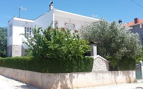 Apartment Damira